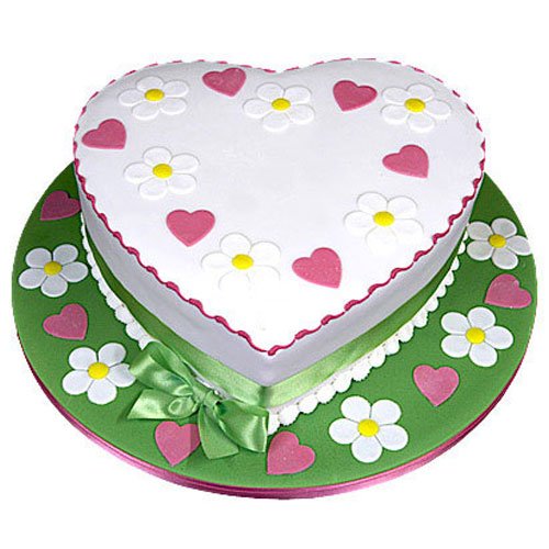 lovely-heart-shape-cake