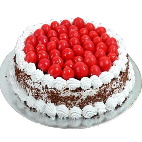 delectable-blackforest-with-cherry